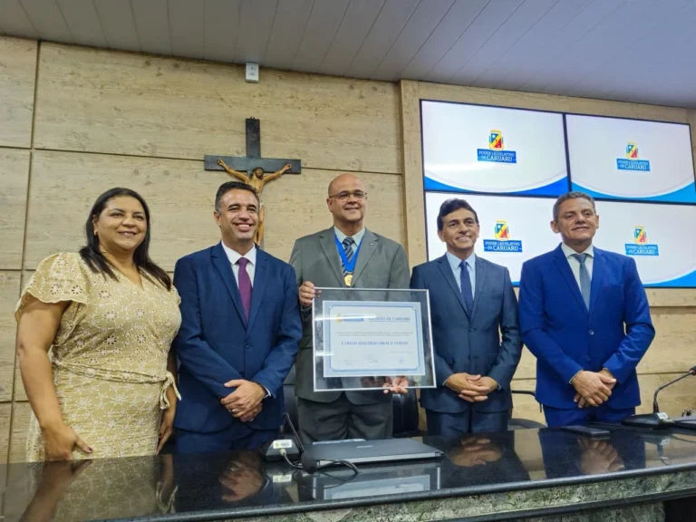 Carlos Braga Recebe Título de Cidadania e Medalha Joaquim Nabuco em Caruaru