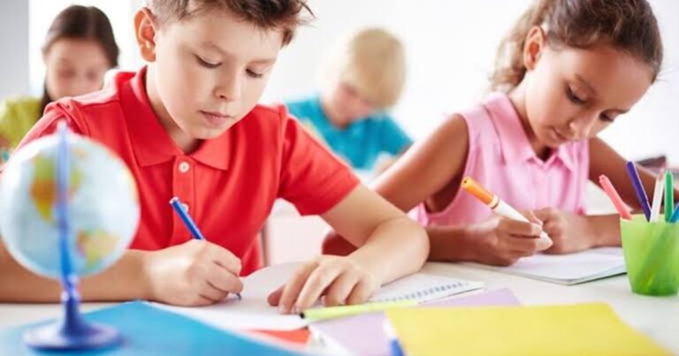 NR 1 Atualizada: Atenção à Saúde Mental em Escolas Particulares de Caruaru e Região