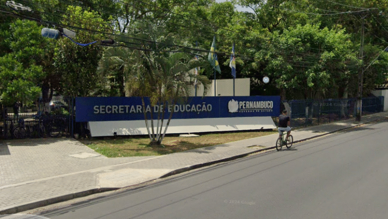 Pernambuco Lança 5.850 Vagas em Cursos Técnicos Semipresenciais EAD