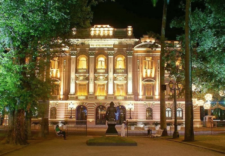 Ponto Facultativo em Pernambuco: Feriados de Natal e Ano-Novo