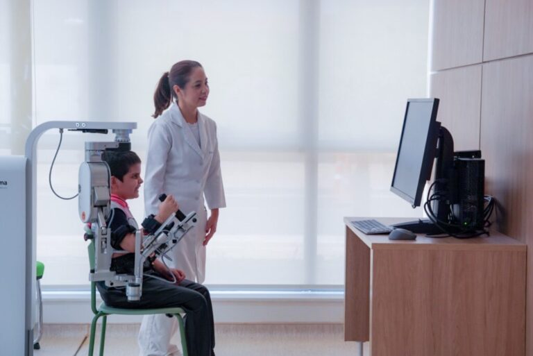 Robôs Suíços Transformam Reabilitação de Crianças com Câncer no Cora – Saúde