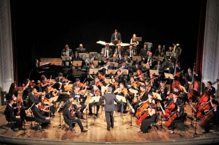 Uece Reativa Câmara de Arte e Cultura com Apresentação da Orquestra Sinfônica em Evento Especial Imagem do artigo
