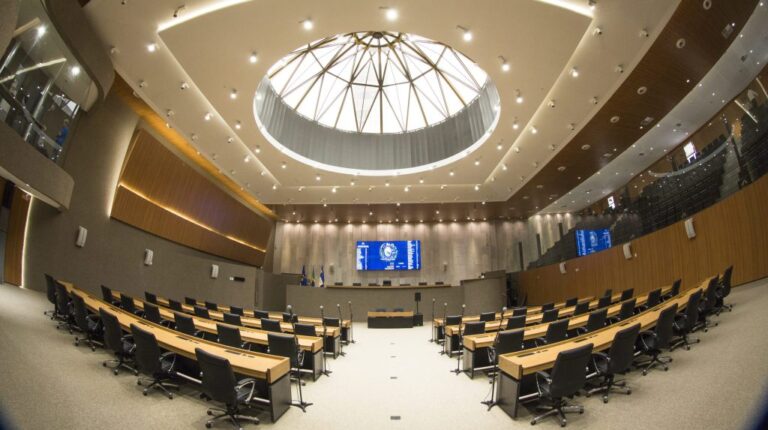 Alepe Volta a Discutir Orçamento do Governo Estadual em Sessão Extraordinária