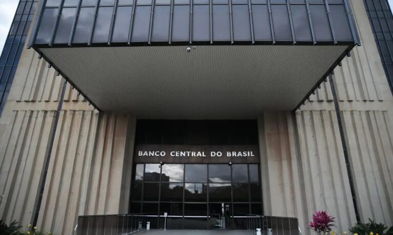 Banco Central Recurre ao TCU: Inspeção em Foco e Implicações para a Autonomia