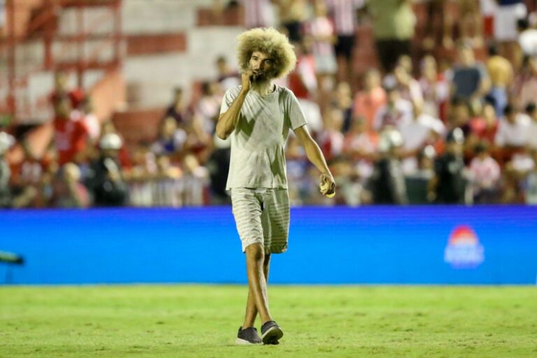 Clássico Pernambuco: Náutico e Sport em Jogo Marcante nos Aflitos