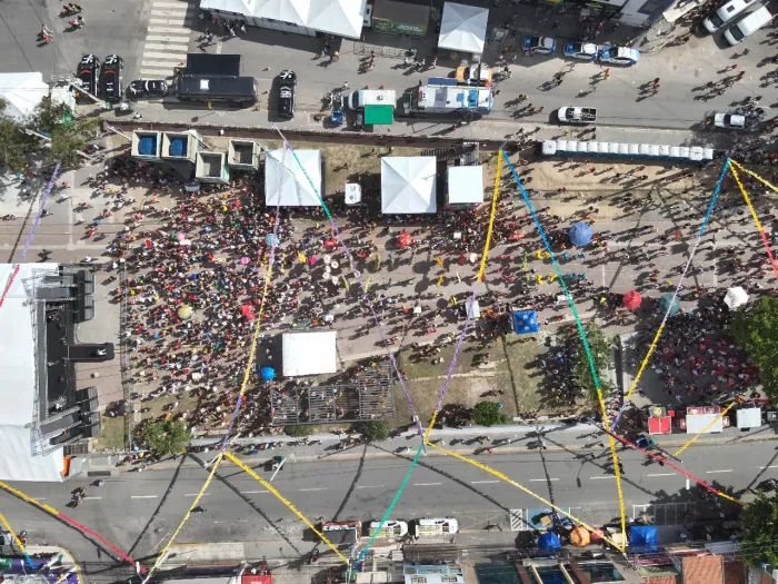 Drones no Pré-Carnaval de Caruaru: Regras e Orientações da Defesa Civil Drones no Pré-Carnaval de Caruaru: Regras e Orientações da Defesa Civil