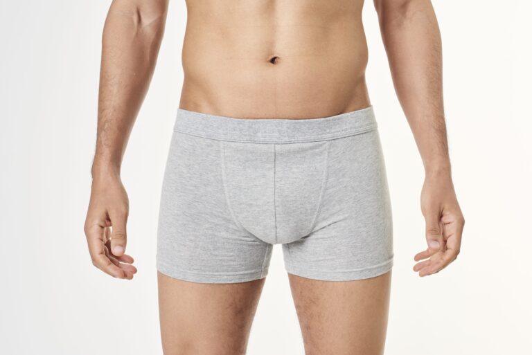 Entenda Como a Roupa Íntima Masculina Afeta a Saúde Testicular e a Fertilidade