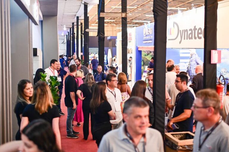 Febratex Group Revela Calendário de Feiras para 2026 e Impulsiona Setor Têxtil Febratex Group Revela Calendário de Feiras para 2026 e Impulsiona Setor Têxtil