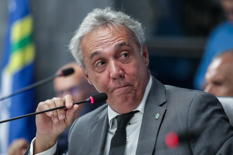 FPF Mantém Torcida Única em Clássicos: Sport é Ignorado em Pedido