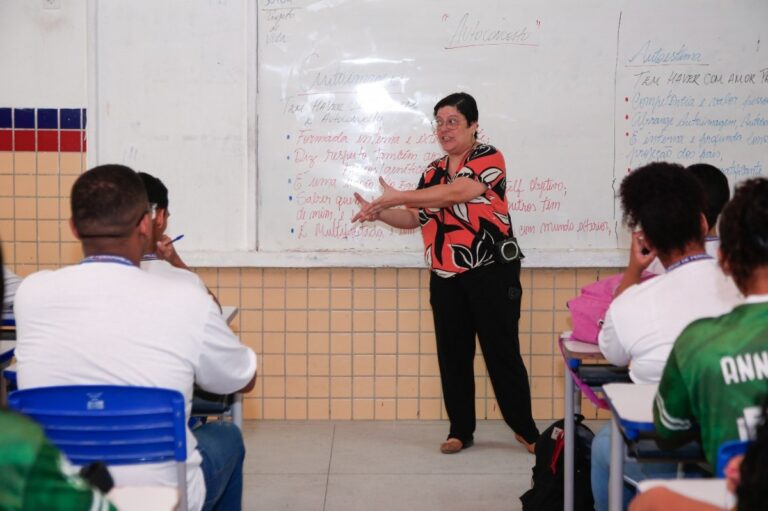 História de Pernambuco Se Torna Parte Essencial da Grade Curricular nas Escolas Estaduais