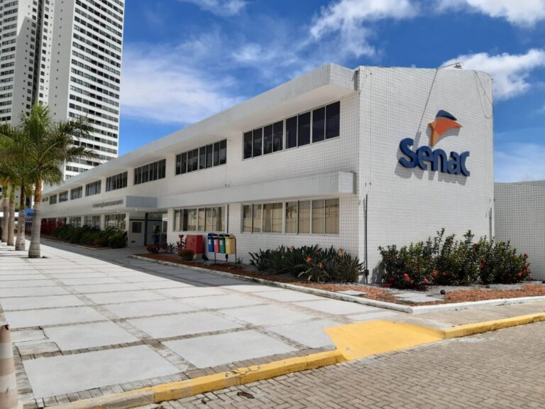 Inscrições Abertas: Ensino Médio Técnico em Desenvolvimento de Sistemas no Senac Caruaru