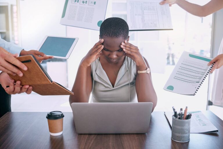 Instituto Internacional em Segurança Psicológica Lança Manual sobre Riscos Psicossociais no Trabalho Instituto Internacional em Segurança Psicológica Lança Manual sobre Riscos Psicossociais no Trabalho