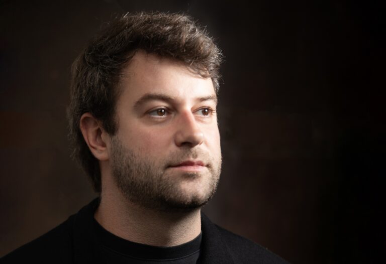 Luiz Guilherme Niemeyer Revela Expectativas para a Copa e Recorda Show de Lady Gaga: 'Um Momento de