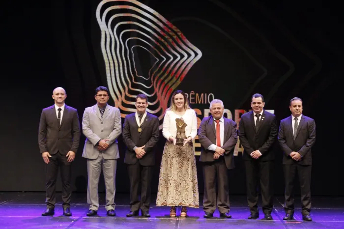 Prêmio Esporte Ceará 2025: A Celebração dos Melhores do Ano e Homenagens a Personalidades Locais Prêmio Esporte Ceará 2025: A Celebração dos Melhores do Ano e Homenagens a Personalidades Locais