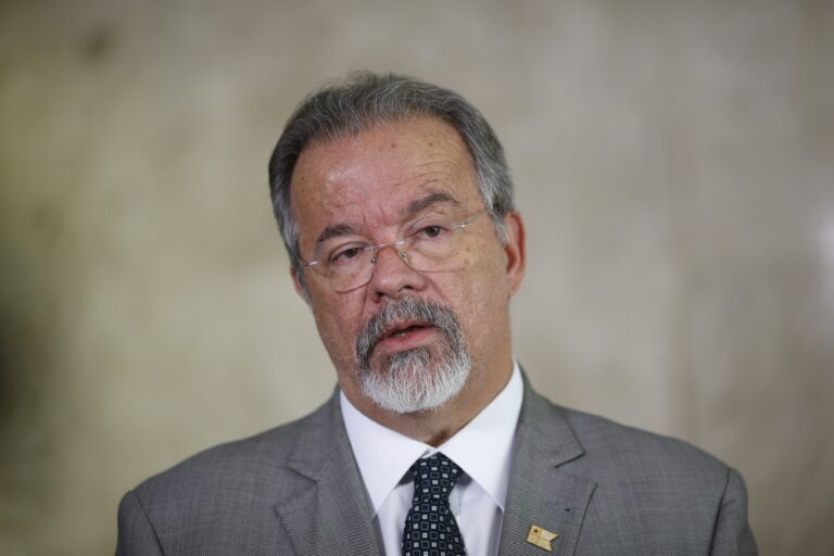 Raul Jungmann: Trajetória de um Político Comprometido com a Democracia