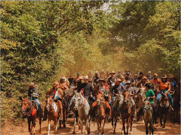 Romaria da Santa Cruz da Baixa Rasa: 111 Anos de História e Tradição no Crato Romaria da Santa Cruz da Baixa Rasa: 111 Anos de História e Tradição no Crato