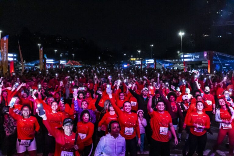 Santander Night Run 2026: Conheça o Novo Calendário da Corrida Noturna mais Iluminada do Brasil