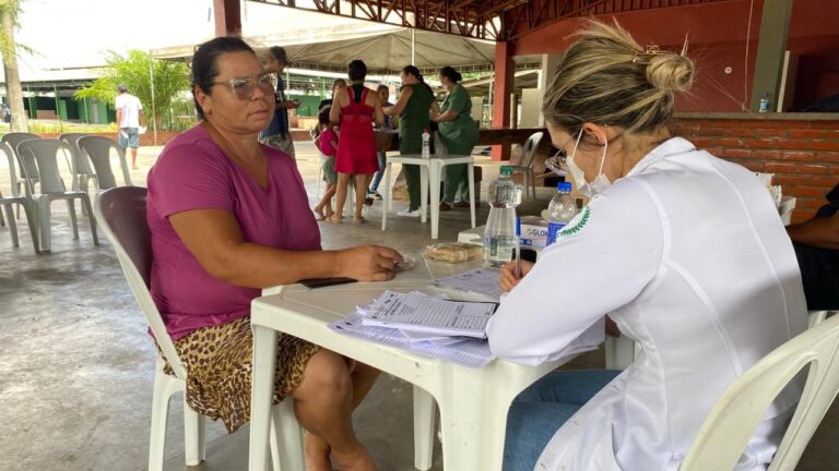 Saúde em Foco: Atendimento às Famílias Afetadas pela Cheia do Rio Acre Saúde em Foco: Atendimento às Famílias Afetadas pela Cheia do Rio Acre