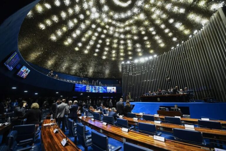 Senado em 2026: Jorge Messias, Lei do Impeachment e Educação em Pauta