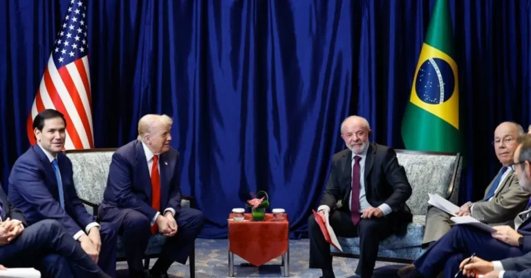Visita de Lula a Trump: Uma Estratégia para Reduzir Influência Americana nas Eleições Visita de Lula a Trump: Uma Estratégia para Reduzir Influência Americana nas Eleições