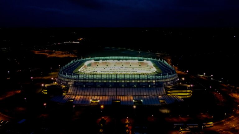 Vitória-PE x Jaguar: Confira onde assistir ao vivo e as escalações da partida Vitória-PE x Jaguar: Confira onde assistir ao vivo e as escalações da partida