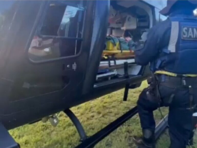 Criança de 5 anos é resgatada por helicóptero após queda em Caruaru