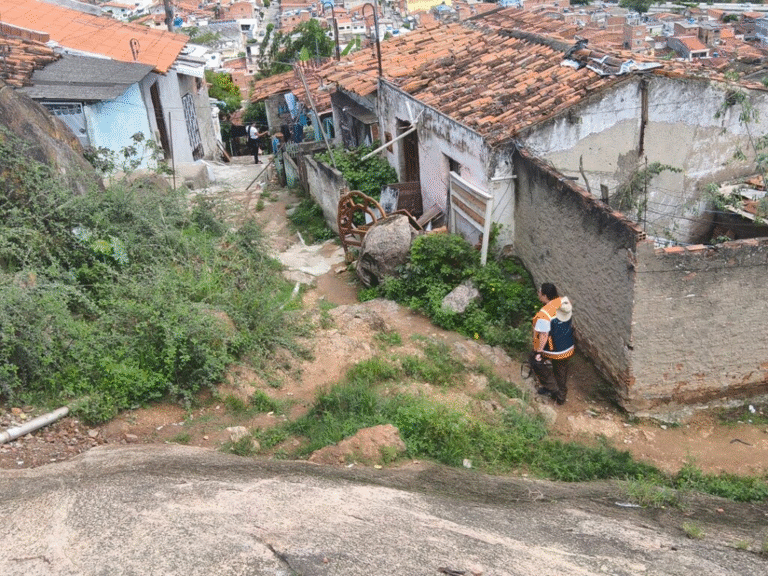 Mais de 1.400 Caruaruenses Sob Ameaça: Áreas de Risco em Destaque