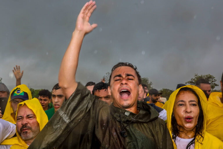 Nikolas Ferreira: O Jovem que Pode Transformar a Política Religiosa no Brasil