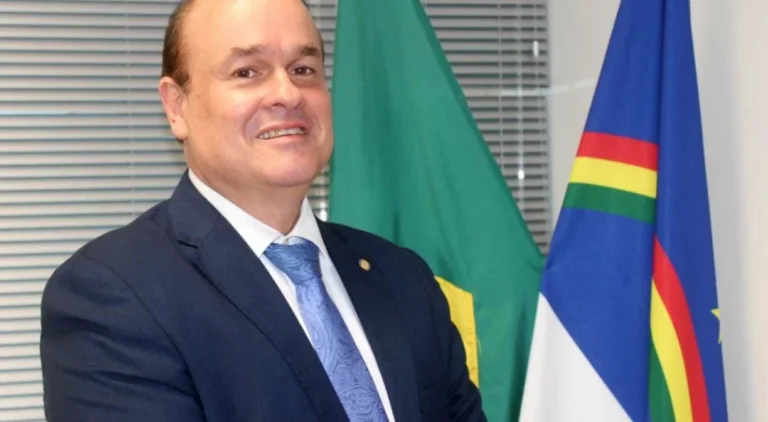 Paulo André Rabêlo Toma Posse como Presidente da Junta Comercial de Pernambuco