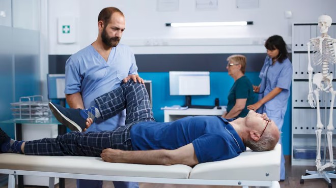 Residência em Saúde do Adulto e do Idoso: Inscrições Abertas até 3 de Outubro Residência em Saúde do Adulto e do Idoso: Inscrições Abertas até 3 de Outubro