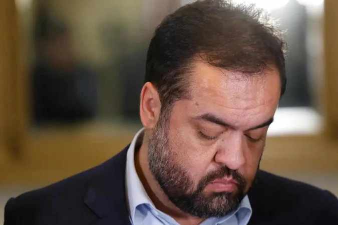 A Política das Aparências e o Futuro da Democracia Brasileira A Política das Aparências e o Futuro da Democracia Brasileira