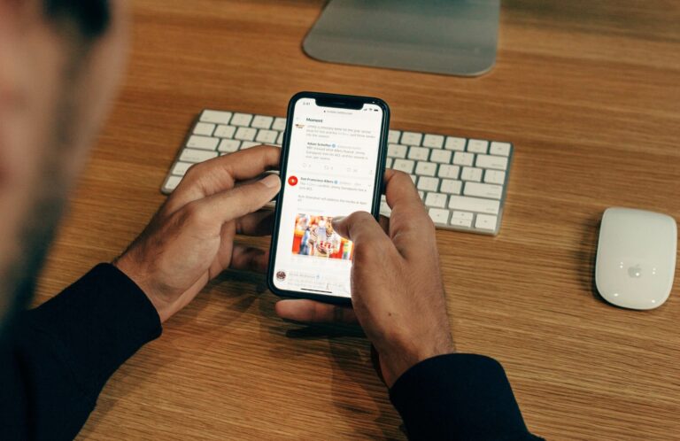 Cabral e as Redes Sociais: Velhos Problemas com Novas Complicações