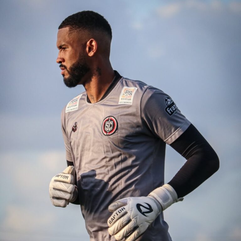 Central Anuncia Goleiro Campeão Pernambucano Pelo Salgueiro