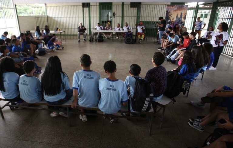 Cultura e Tecnologia se Unem nas Escolas do DF com o Projeto Filhos da Terra
