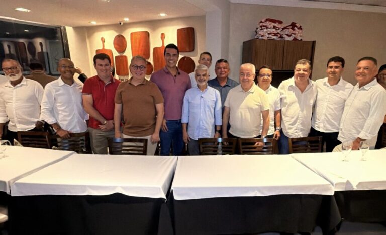 Humberto Costa é Apoiado por 18 Prefeitos do Agreste em Caruaru – Fortalecendo sua Candidatura