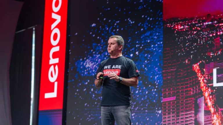 Lenovo Tech World: Inovações em IA Híbrida e Saúde Preventiva Lenovo Tech World: Inovações em IA Híbrida e Saúde Preventiva