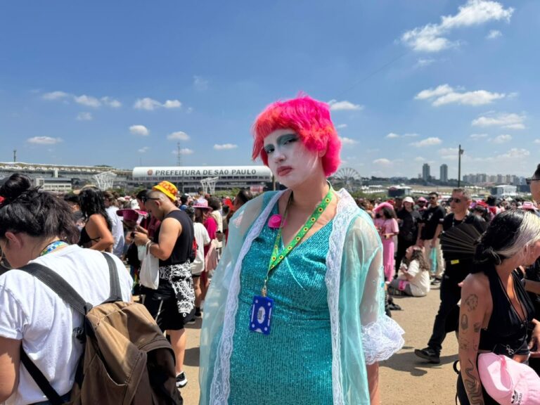 Lollapalooza 2026: Fãs Celebram A Cultura Drag Com Estreia de Chappell Roan