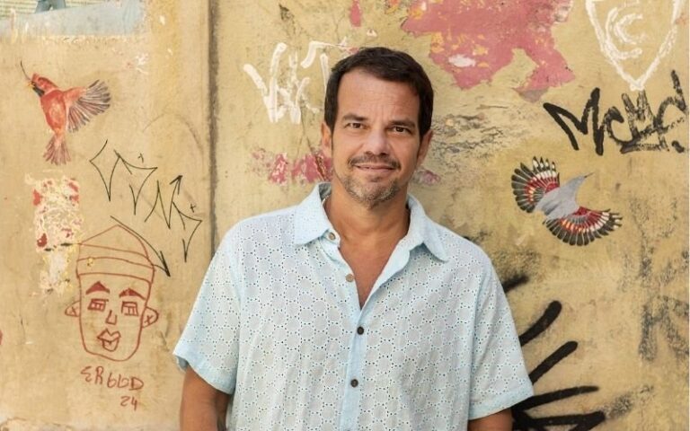 Marcelo Moutinho Apresenta 'Gentinha' em Lançamento Especial no Alfa Bar e Cultura