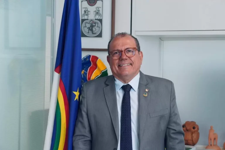 Aristeu Plácido: Cidadania Caruaruense como Reconhecimento da Contribuição Política