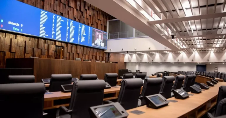 Avanços na Investigação de Corrupção na Política do Rio de Janeiro