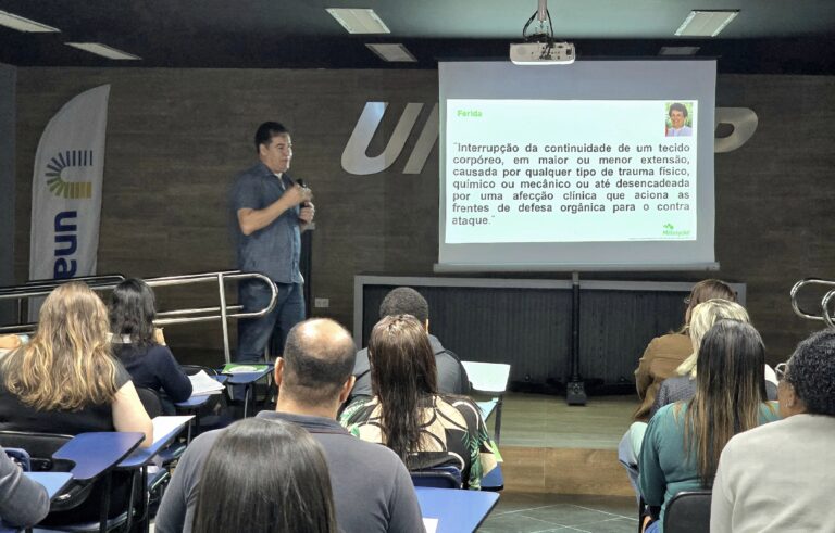 Capacitação em Avaliação de Ferimentos Aumenta Qualidade no Atendimento em Guarujá