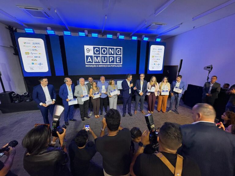 Caruaru Brilha em Congresso Estadual com Iniciativa Inovadora de Captação de Recursos Públicos