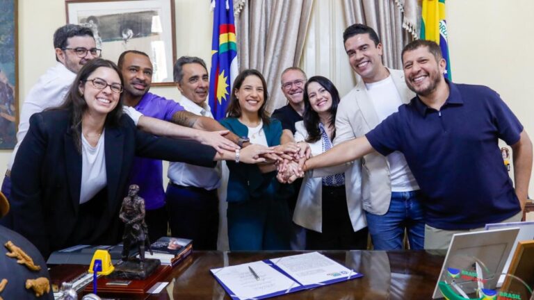 Chegada da AeC a Caruaru: Mil Novos Empregos e Impulso à Economia Local Chegada da AeC a Caruaru: Mil Novos Empregos e Impulso à Economia Local