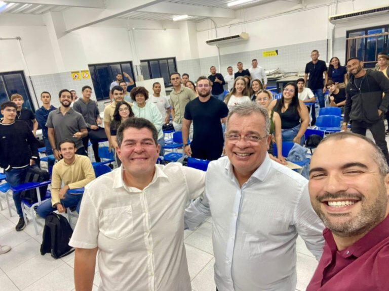 Crea-PE Realiza Palestra Inspiradora na VII Semana de Engenharia da Uninassau Caruaru