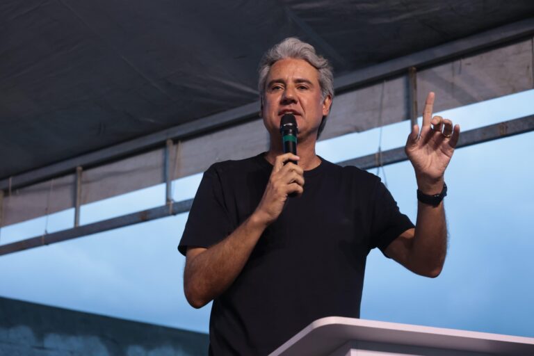 Crescimento Acelerado de Caruaru: Fernando Monteiro Destaca Avanços em Parcerias com Raquel Lyra e R