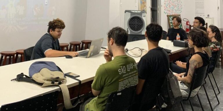 EAV Anuncia Agenda Cultural de Abril com Atividades Diversificadas