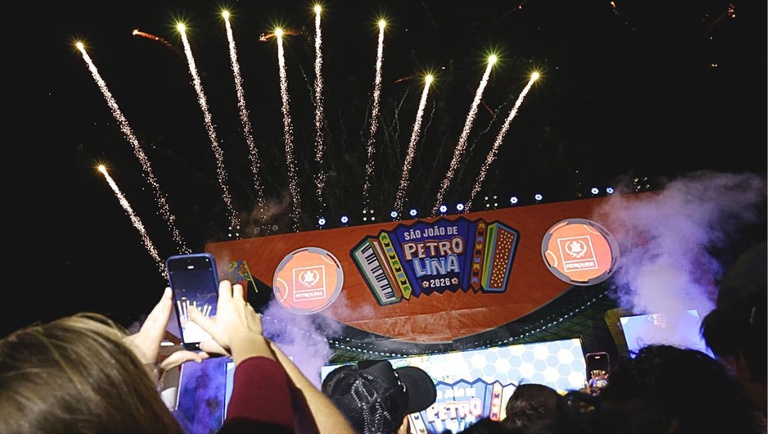 Festas Juninas Movimentam a Economia e Impulsionam o Turismo no Nordeste Festas Juninas Movimentam a Economia e Impulsionam o Turismo no Nordeste