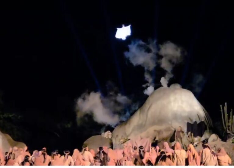 Jesus e a Ascensão: Espetáculo de Nova Jerusalém Encanta o Público