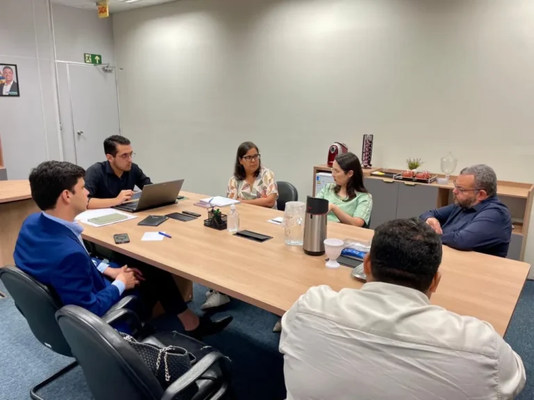 Médicos de Caruaru Conquistam Reajuste de 15% em seus Vencimentos