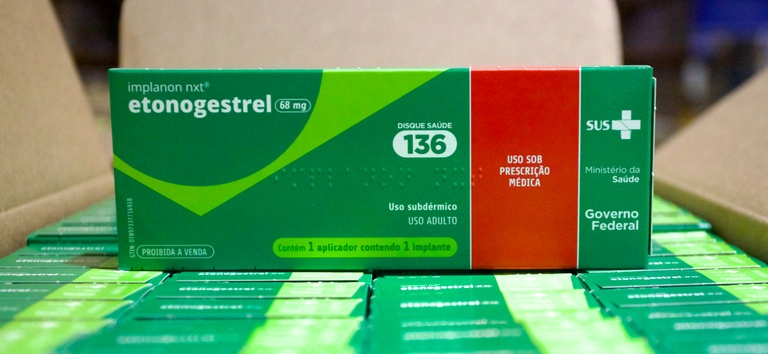 Ministério da Saúde Qualifica 11 Mil Profissionais para Ampliar Acesso ao Implanon no SUS Ministério da Saúde Qualifica 11 Mil Profissionais para Ampliar Acesso ao Implanon no SUS